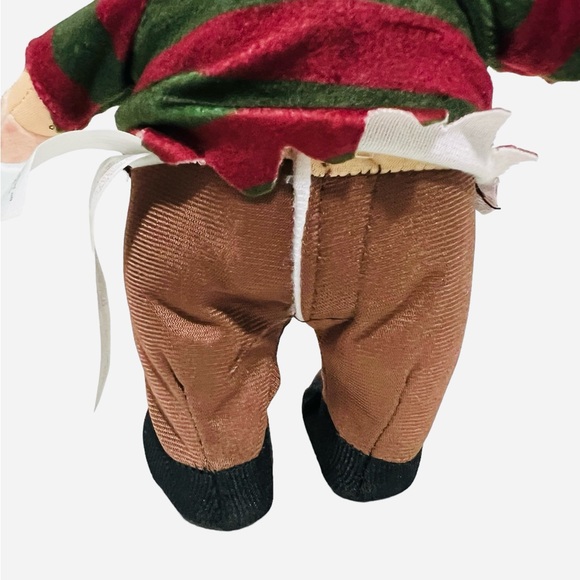 A Nightmare On Elm Street Freddy Krueger Waddler Animated Walking Talking Plush - Picture 7 of 8